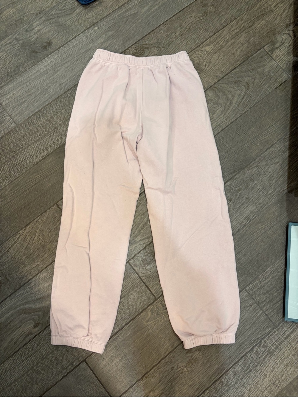GAP Joggers - Picture 3 of 3